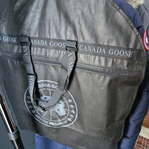 Cobalt Blue Canada Goose Youth Parka Large.